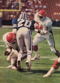 Herschel Walker in his pro debut